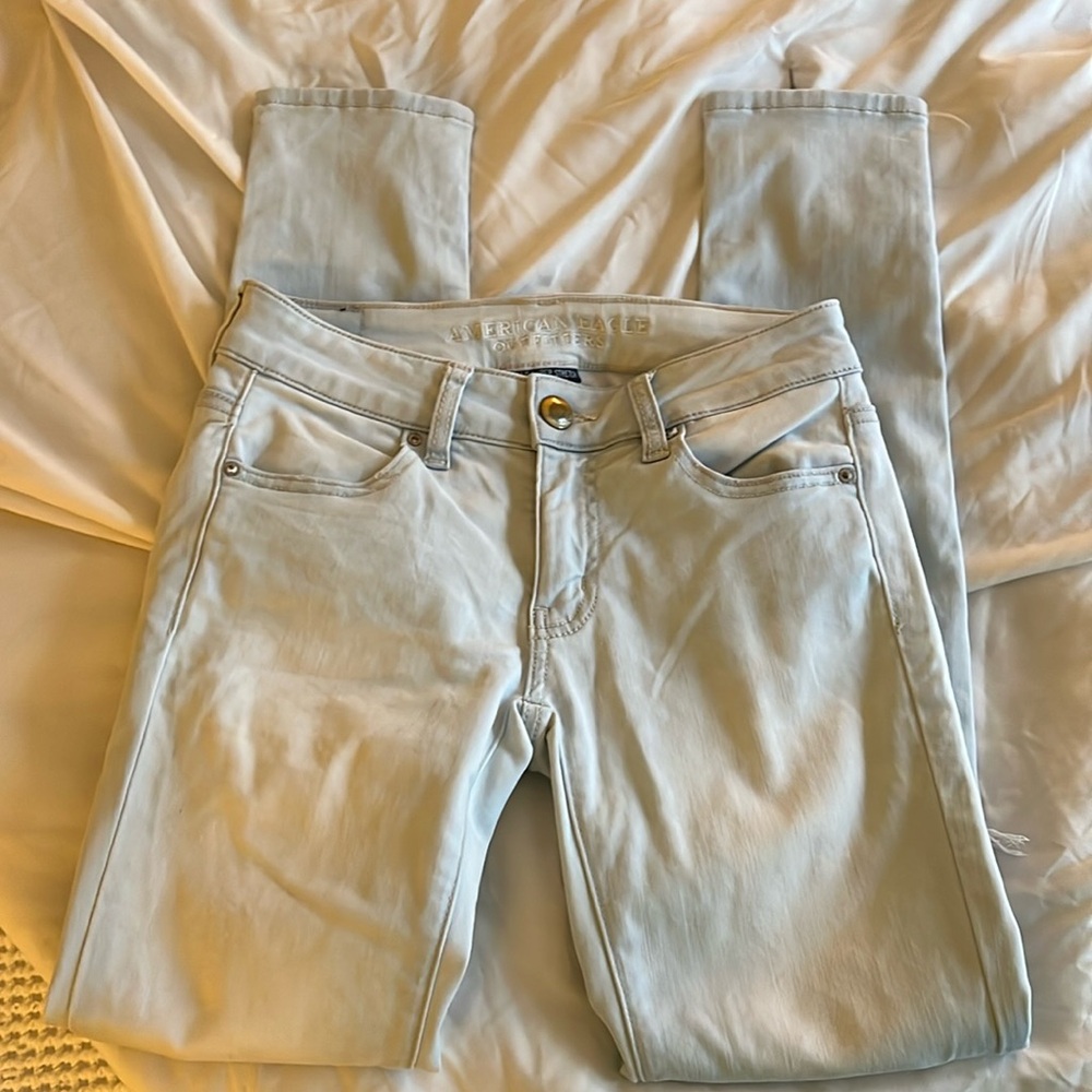 American Eagle Outfitters Super Super Stretch Jeans Size 0 Long Ripped Knees